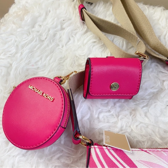 Michael Kors Jet Set Logo 3 in 1 Crossbody Bag - Picture 9 of 9